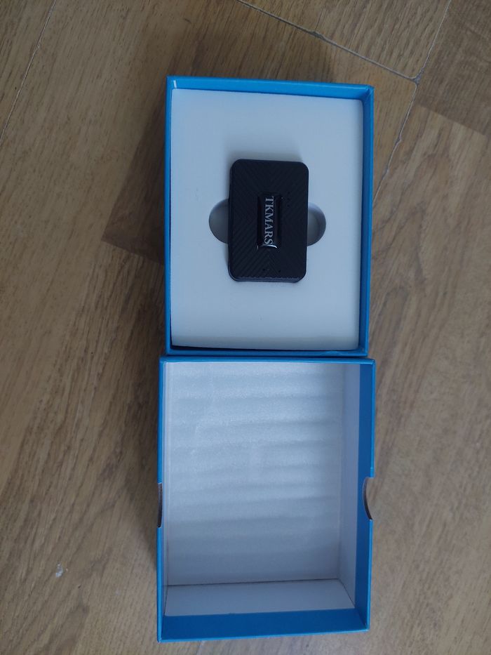 Traceur GPS aimanté pour voiture - photo numéro 3
