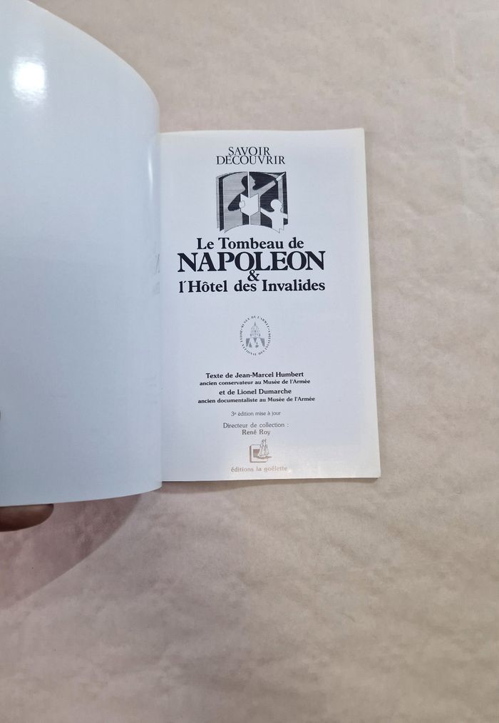 Livre , le tombeau de Napoléon  , l'hôtel des invalides - photo numéro 3
