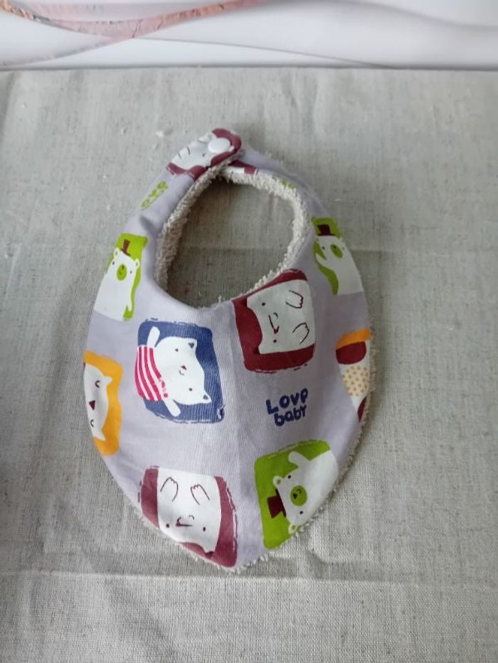 Bavoir bandana