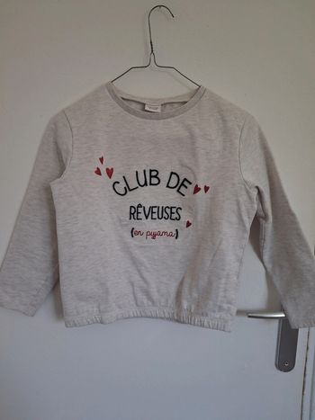 Pull fille 10 ans