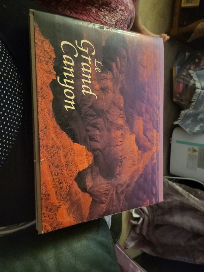 Livre le grand canyon