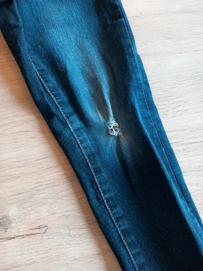 Jean Creeks taille 6 ans - photo numéro 3