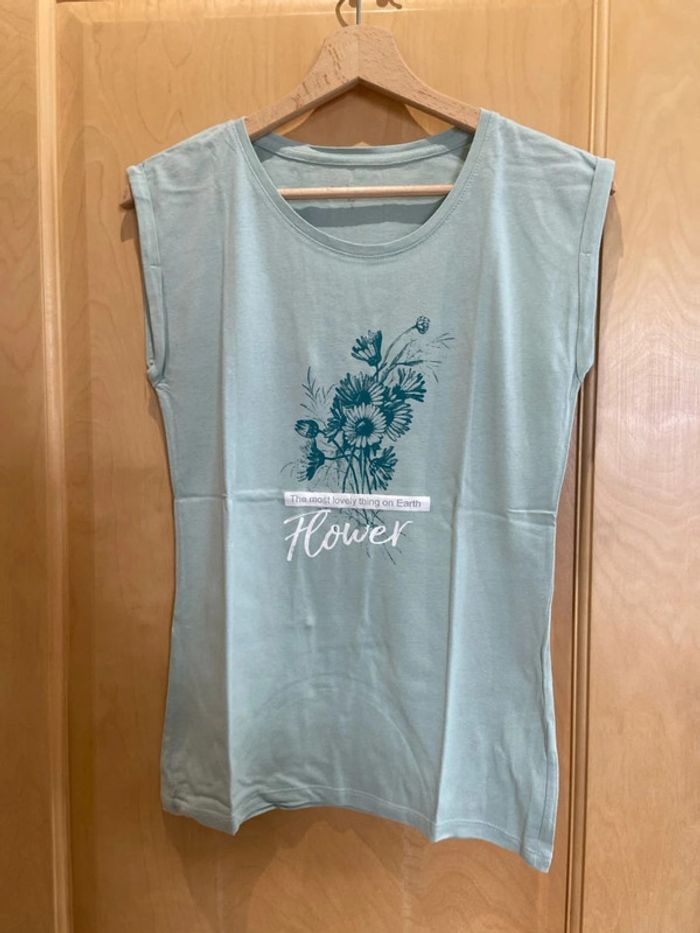 Teeshirt imprimé fleurs in extenso turquoise