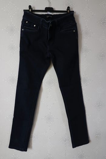 D1590 - jeans femme taille 40