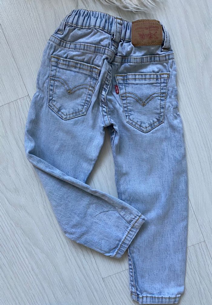 Jean Lévis 18m