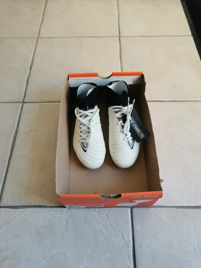 Crampons Nike phantom 2 luna élite sg pro - photo numéro 4