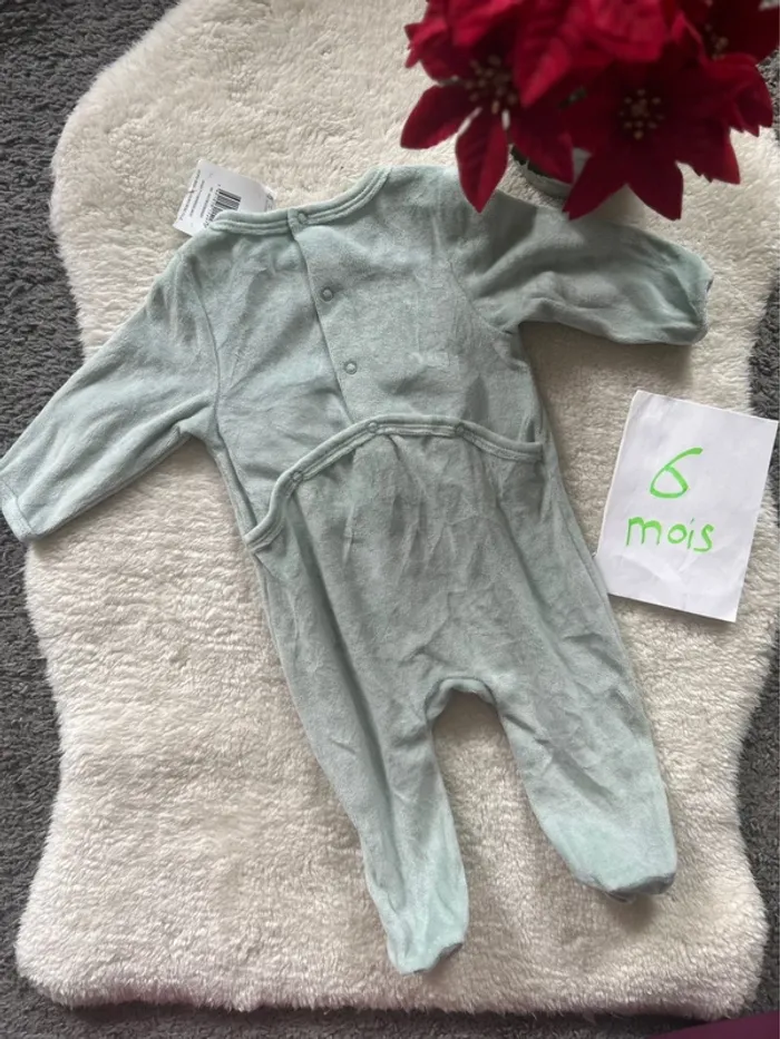 Pyjama ~ mots d’enfants ~ 6 mois - photo numéro 2