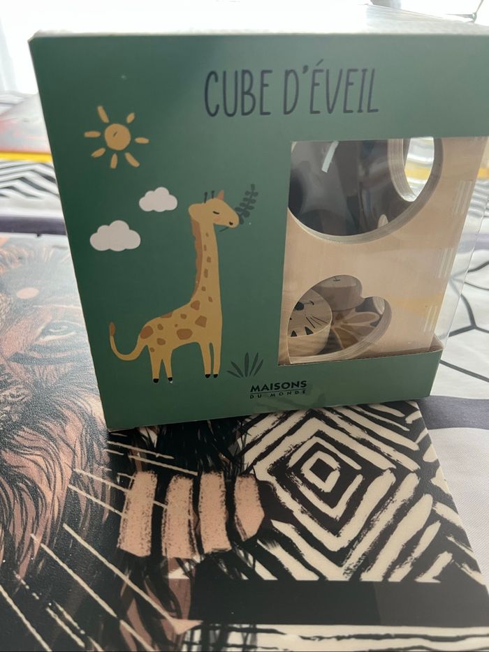 Cube d’éveil