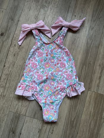 Maillot de bain, une pièce Liberty rose à fleurs