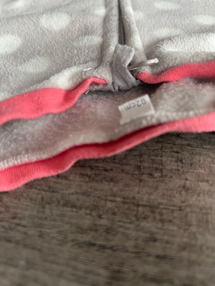 Sur pyjama - photo numéro 2