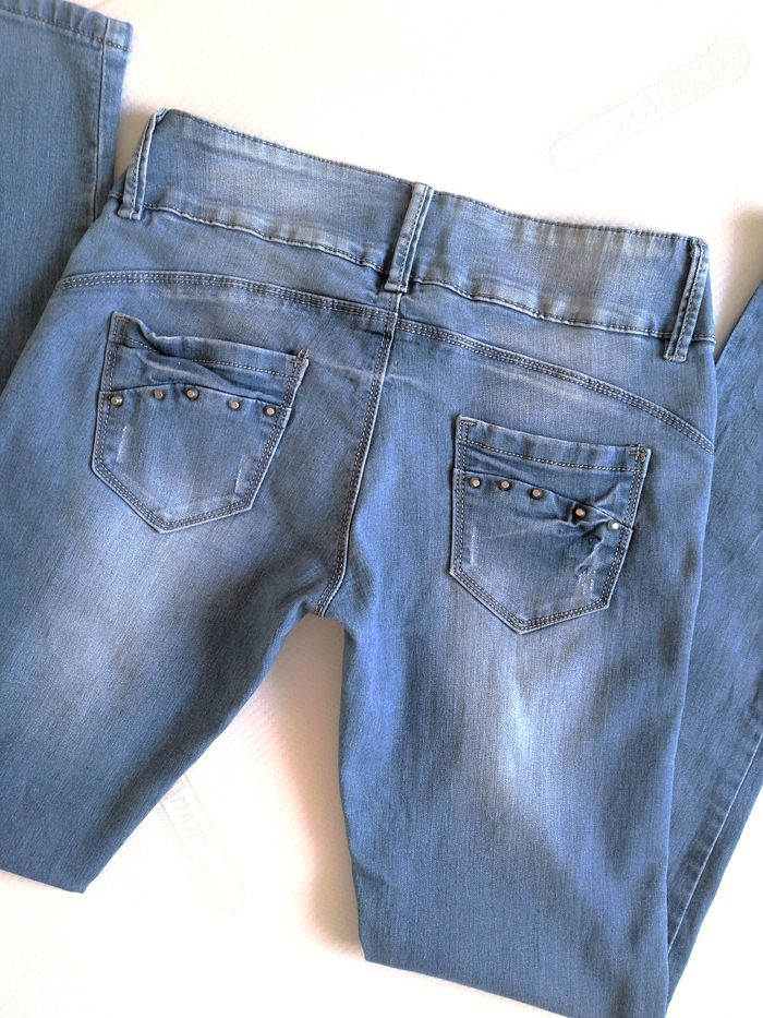 Jean taille basse bleu clair effet délavé - One by Gémo - photo numéro 6