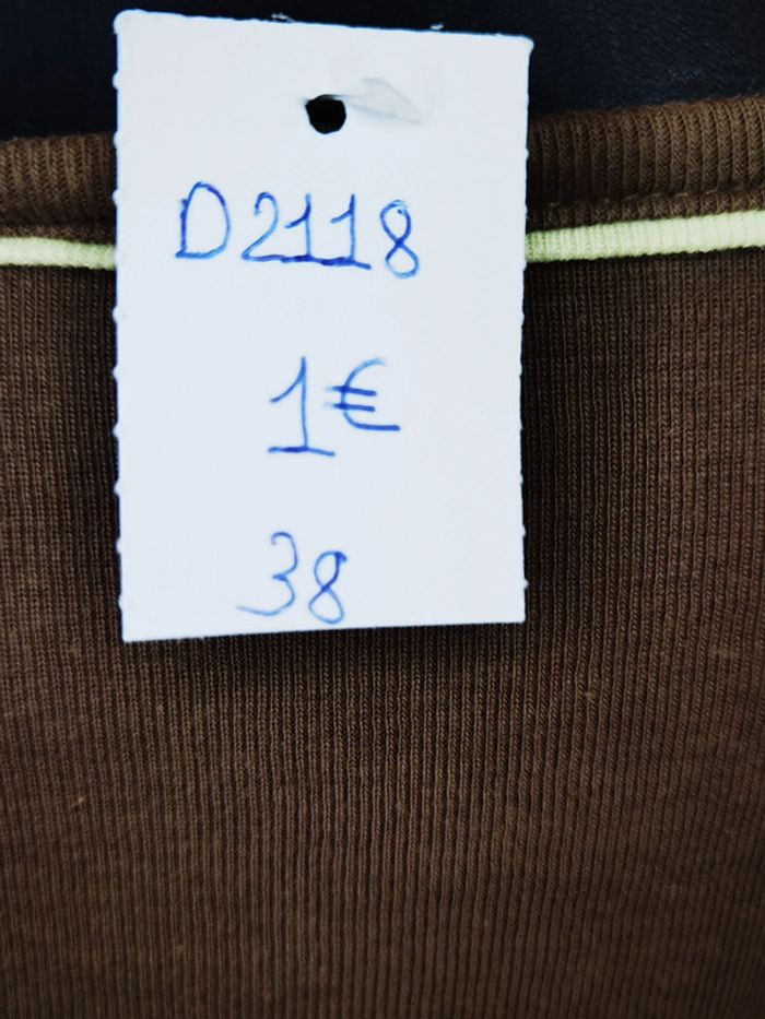 D2118 - débardeur femme taille 38 - photo numéro 3