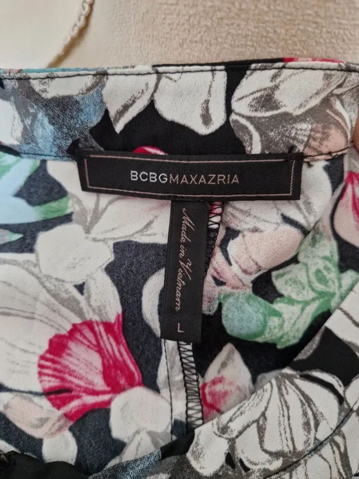 Robe fleurie bcbgmaxazria - photo numéro 3