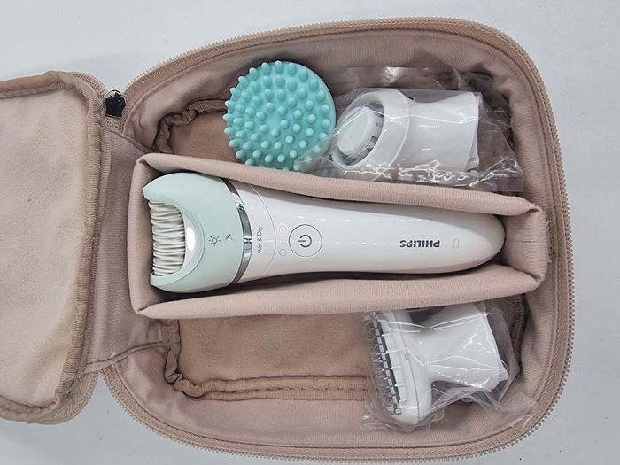 Épilateur électrique Philips blanc et turquoise avec 2 accessoires sans chargeur - photo numéro 2