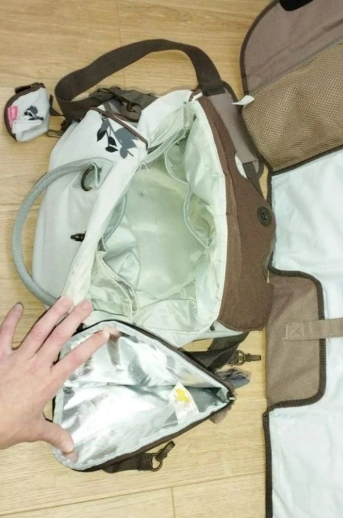 Barrière de lit et sac à langer - photo numéro 9