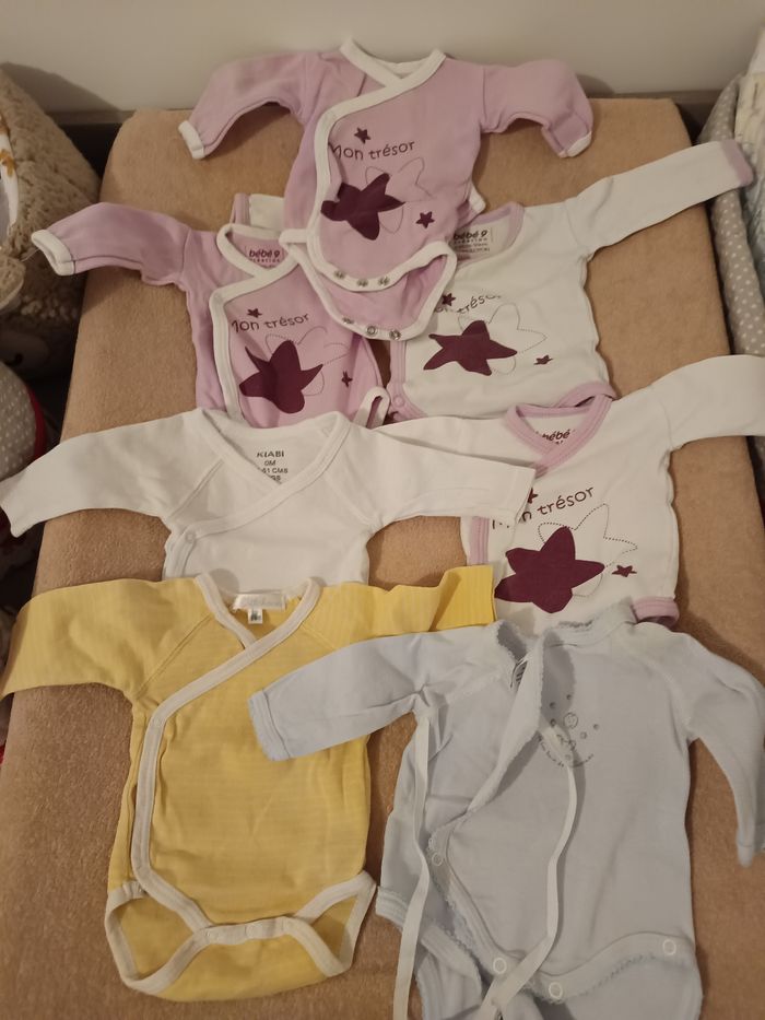Lot de 9 bodies 0mois naissance Bébé 9