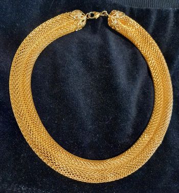 Collier ras de cou couleur or