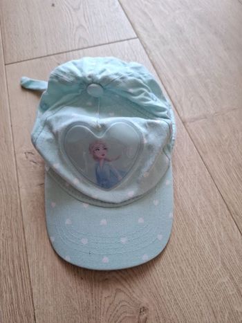 Casquette Disney La Reine des neiges Elsa en bon état