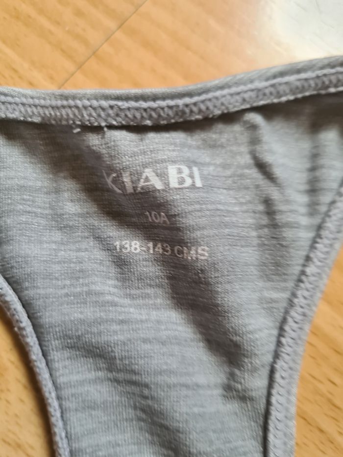 Brassière de sport Kiabi / Taille 10 ans - photo numéro 2