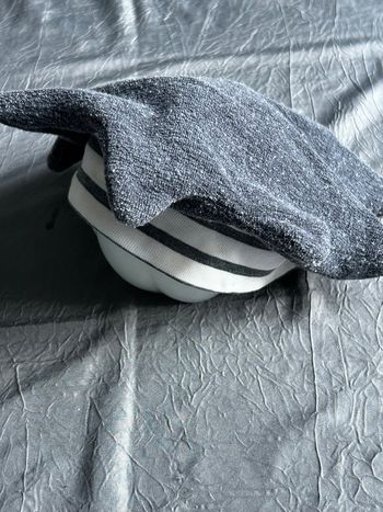 Mignon petit bonnet petite fille