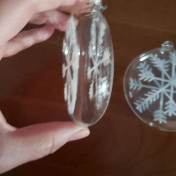 Boules de Noël en verre