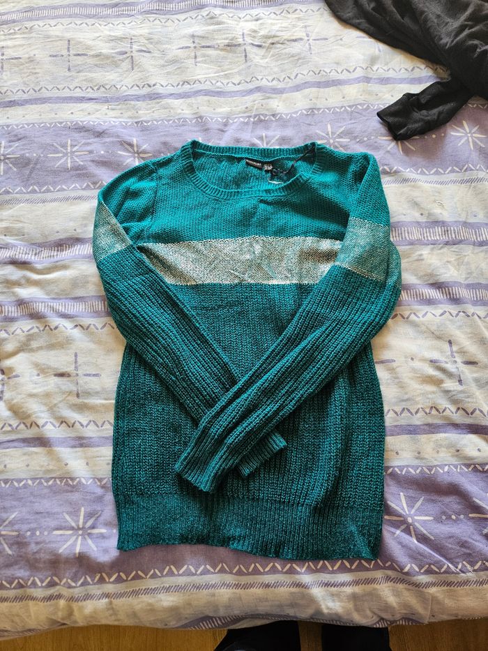 Pull vert bonprix