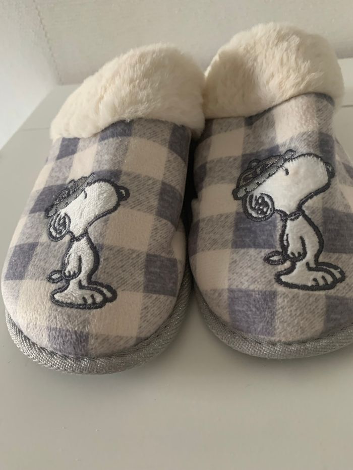 Chaussons fourrés Snoopy – Women’secret – Taille 37 - photo numéro 2