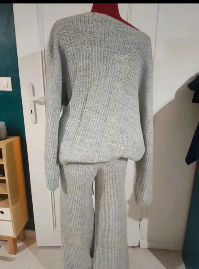 Ensemble en laine et alpaga - photo numéro 2