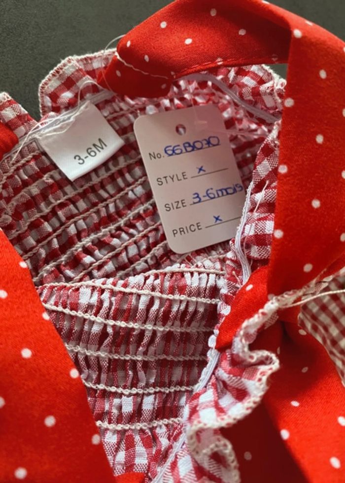 Robe blanche et rouge 3-6 mois [ref.66B070] - photo numéro 2