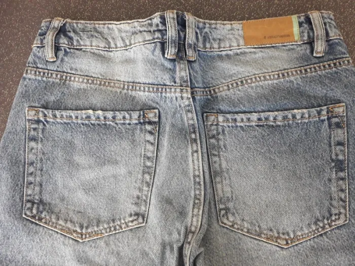 Jean regular Stradivarius - photo numéro 4
