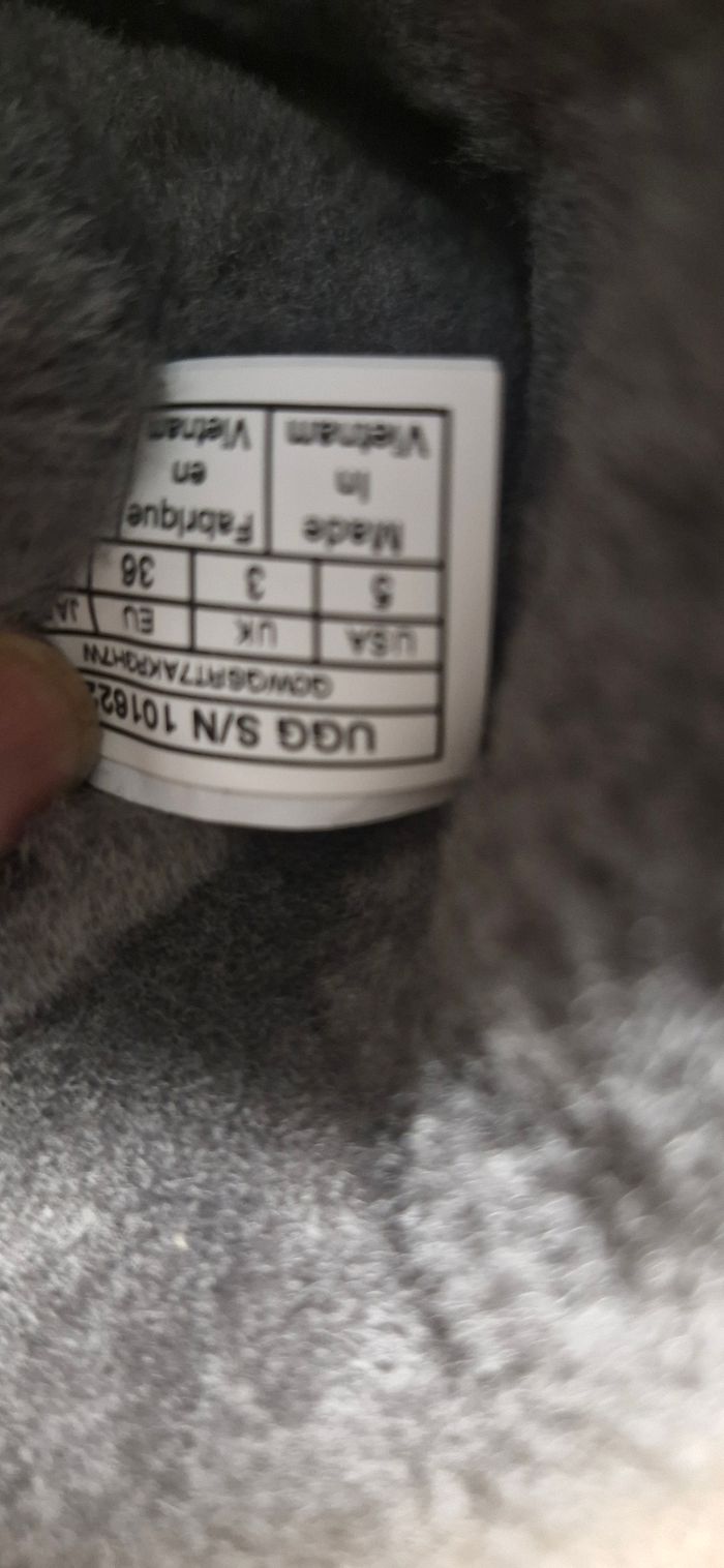 Ugg grise haute 2 nœuds - photo numéro 4