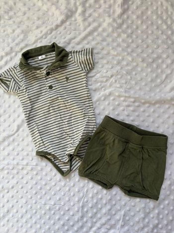 Lot de vêtements bébé un mois - photo numéro 2