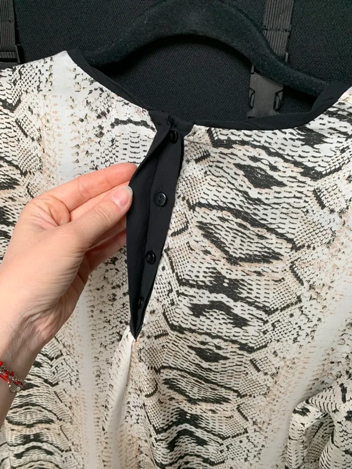 Blouse Zara imprimé croco taille M - photo numéro 5