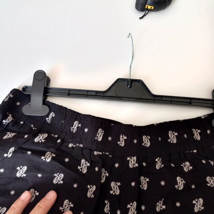 Pantalon noir à motifs grain de malice - photo numéro 3