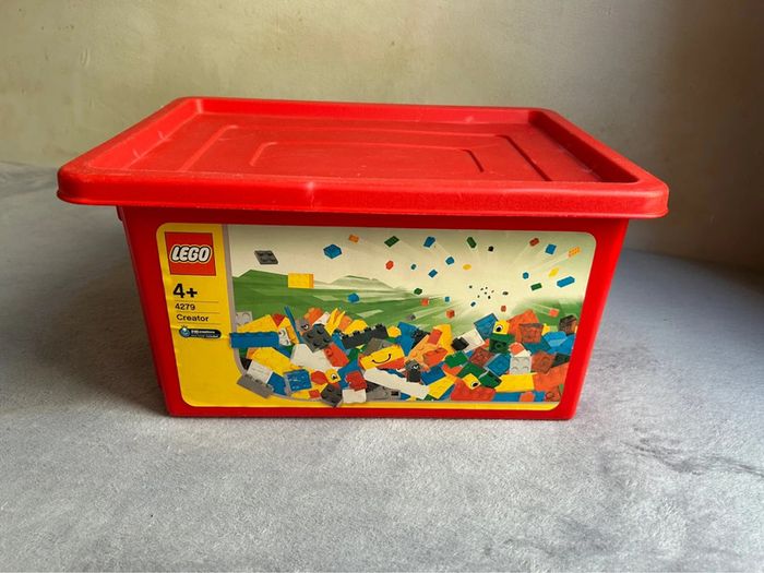 Caisse vide lego 4279 couleur rouge