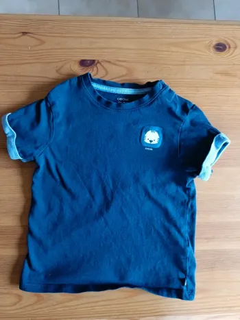 Tee shirt