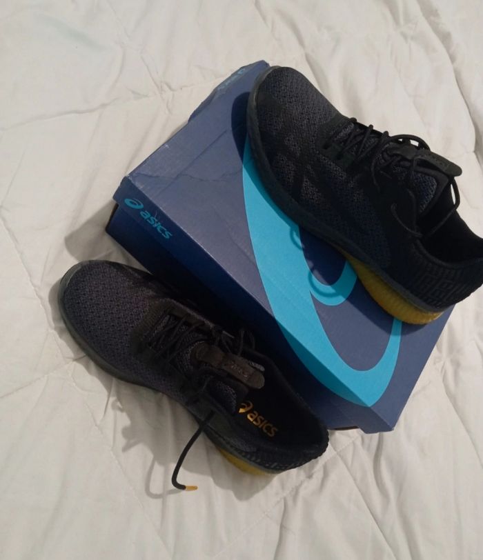 Asics kenun taille 43 - photo numéro 2