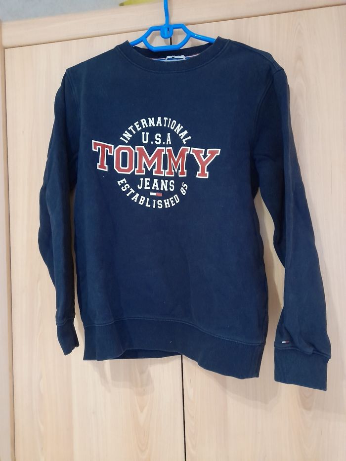 Sweat Tommy Jeans taille M très bon état