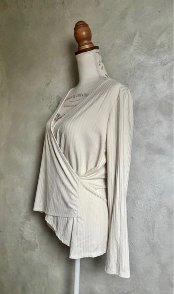 Haut blanc cache-coeur plissée promod