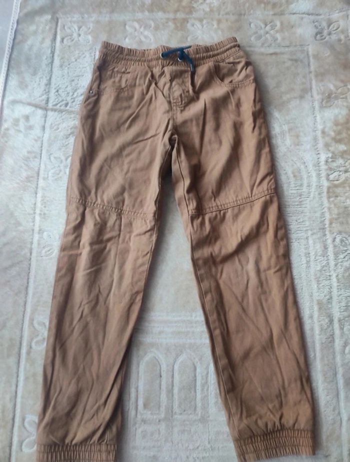 garçon taille 8 ans, pull , jogging jeans. - photo numéro 5