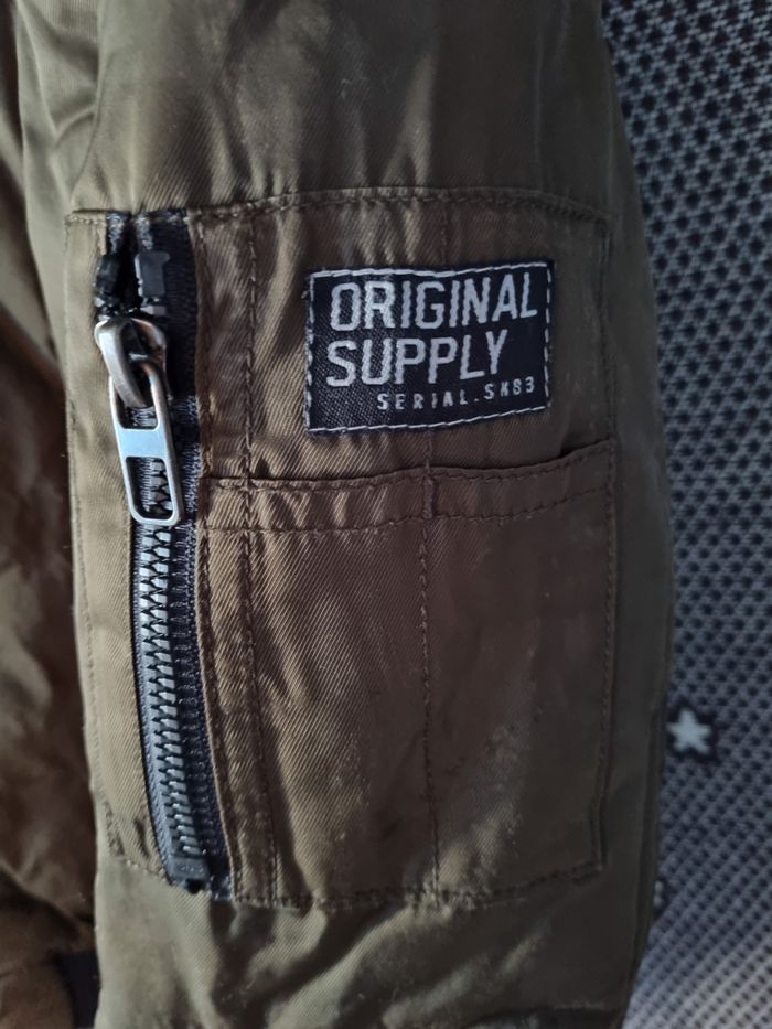 Veste doudoune zippée 2 en 1 avec capuche 8ans - photo numéro 3