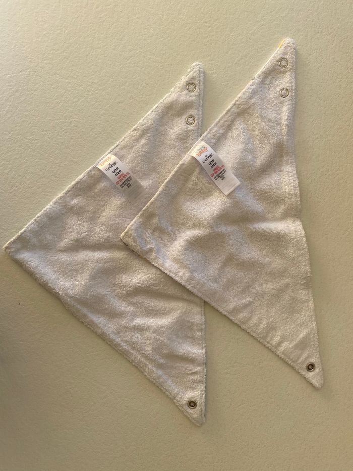 Lot 2 bavoirs Dumbo - photo numéro 2