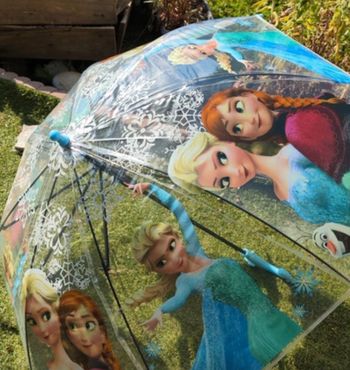 Parapluie reine des neiges  bleu  transparent pour enfant