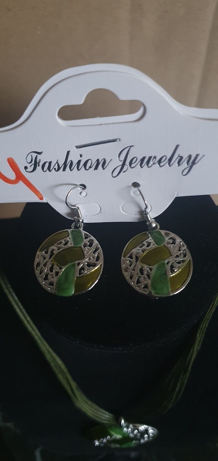 Parure - photo numéro 3