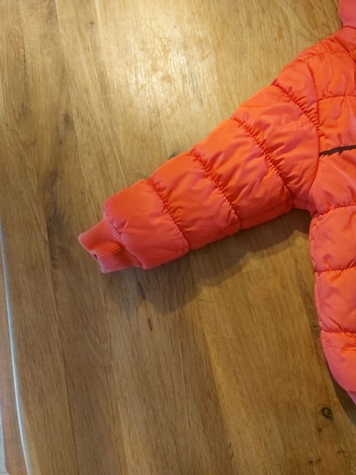 Manteau orange - photo numéro 3