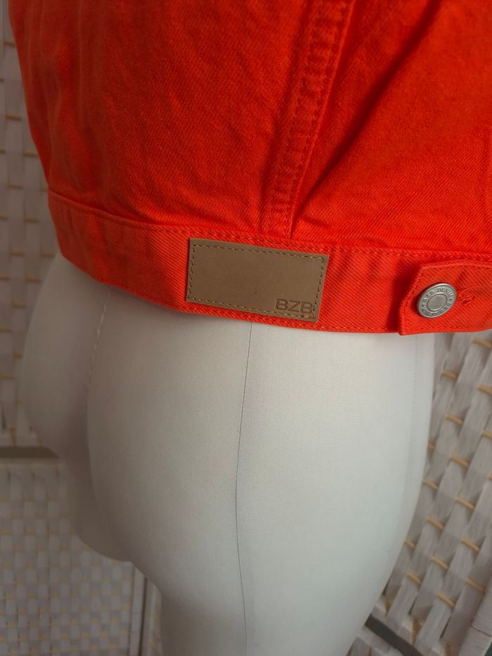 💕Jolie Veste en jean sans manches / Gilet cropped - BZB Orange  -femme  T.M 💕 - photo numéro 3
