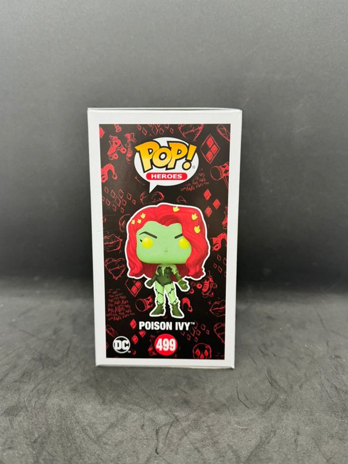 Funko pop DC Comics Harley Quinn Pouson Ivy 499 Glow GameStop - photo numéro 3
