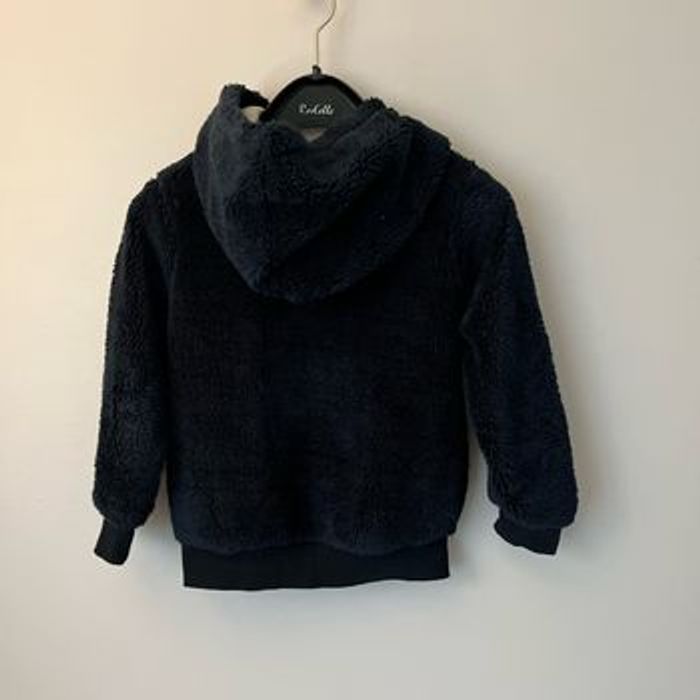 Pull bleu foncée 6 ans - photo numéro 3