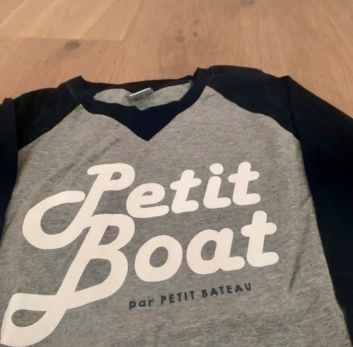 TEE shirt petit bateau neuf 10 ans - photo numéro 2