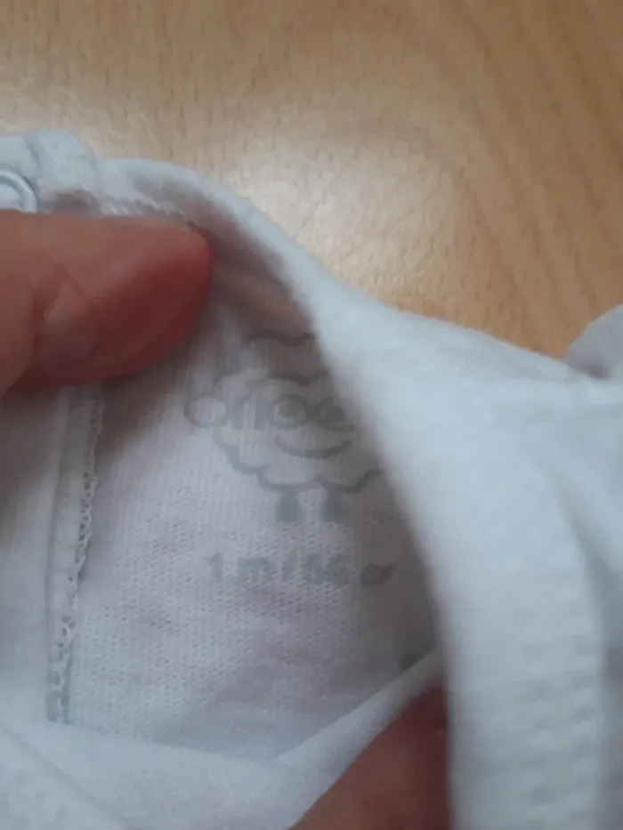 Ensemble 3 pièces : pantalon, tee-shirt, veste - photo numéro 13